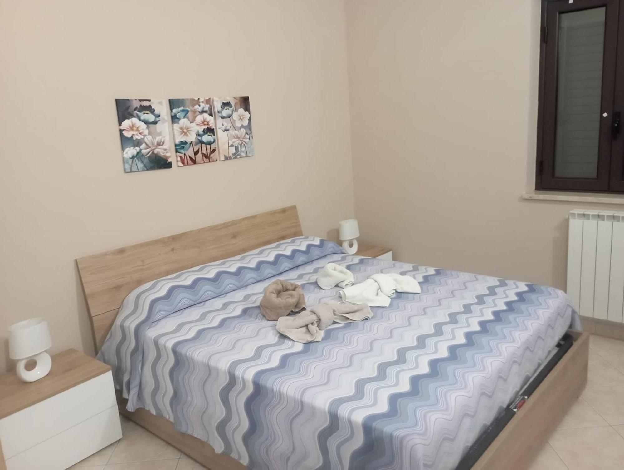 Casa Vacanza Marta Torrenova  Extérieur photo